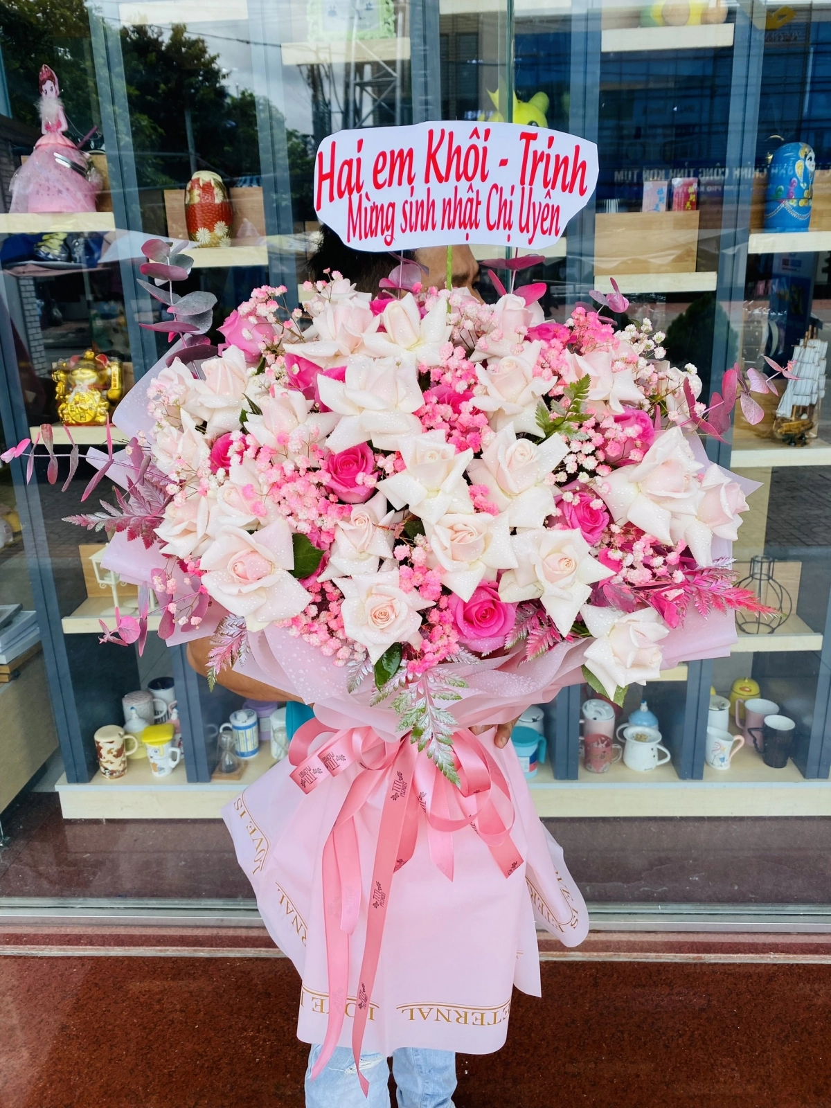 Bó hoa hồng siêu to