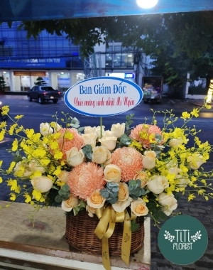 Giỏ hoa phối tone cam vàng