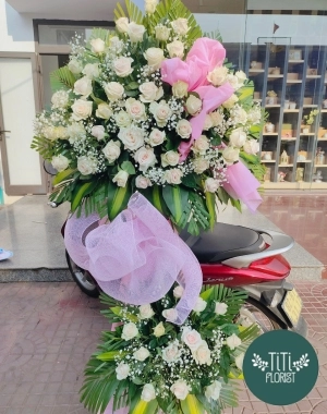 Lẵng hoa chia buồn hồng trắng 