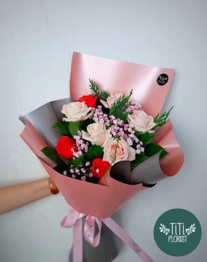 Bó hoa hồng sinh nhật nhỏ 