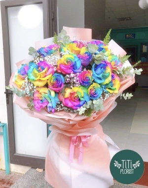 Bó hoa hồng bảy màu 