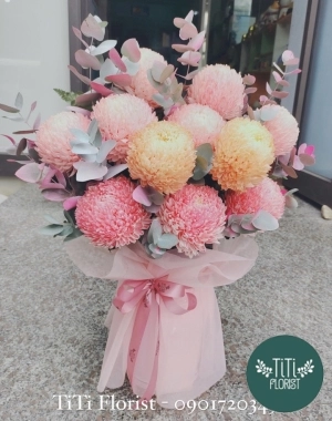 Bó cúc mẫu đơn hồng Pastel