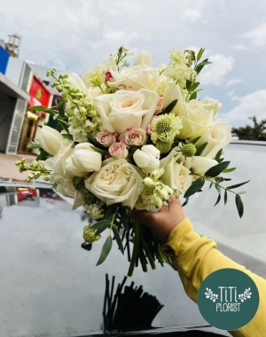 Hoa cưới cầm tay tone Hàn Quốc