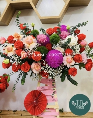 Kệ hoa chúc mừng mini 