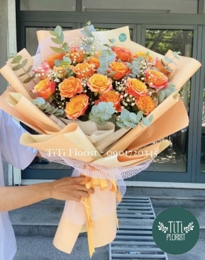 Bó hoa nhập tone cam nhẹ nhàng