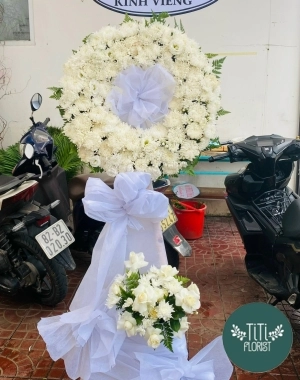 Kệ hoa kính viếng