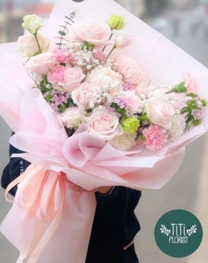 Bó hoa tặng mẹ ngày phụ nữ Việt Nam 