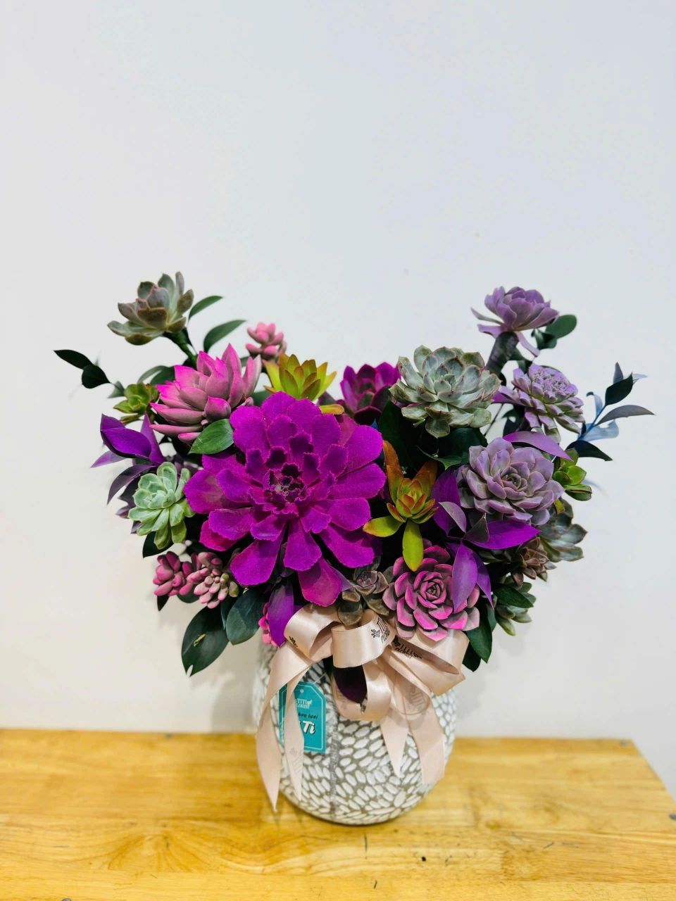 Bó Hoa Sen Đá Tím