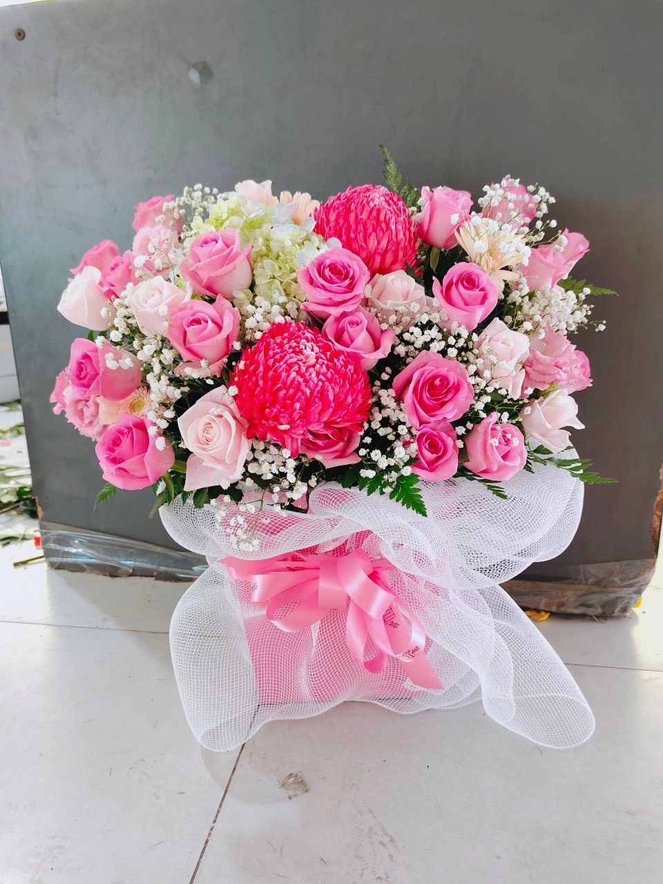 Lẵng hồng xinh tươi