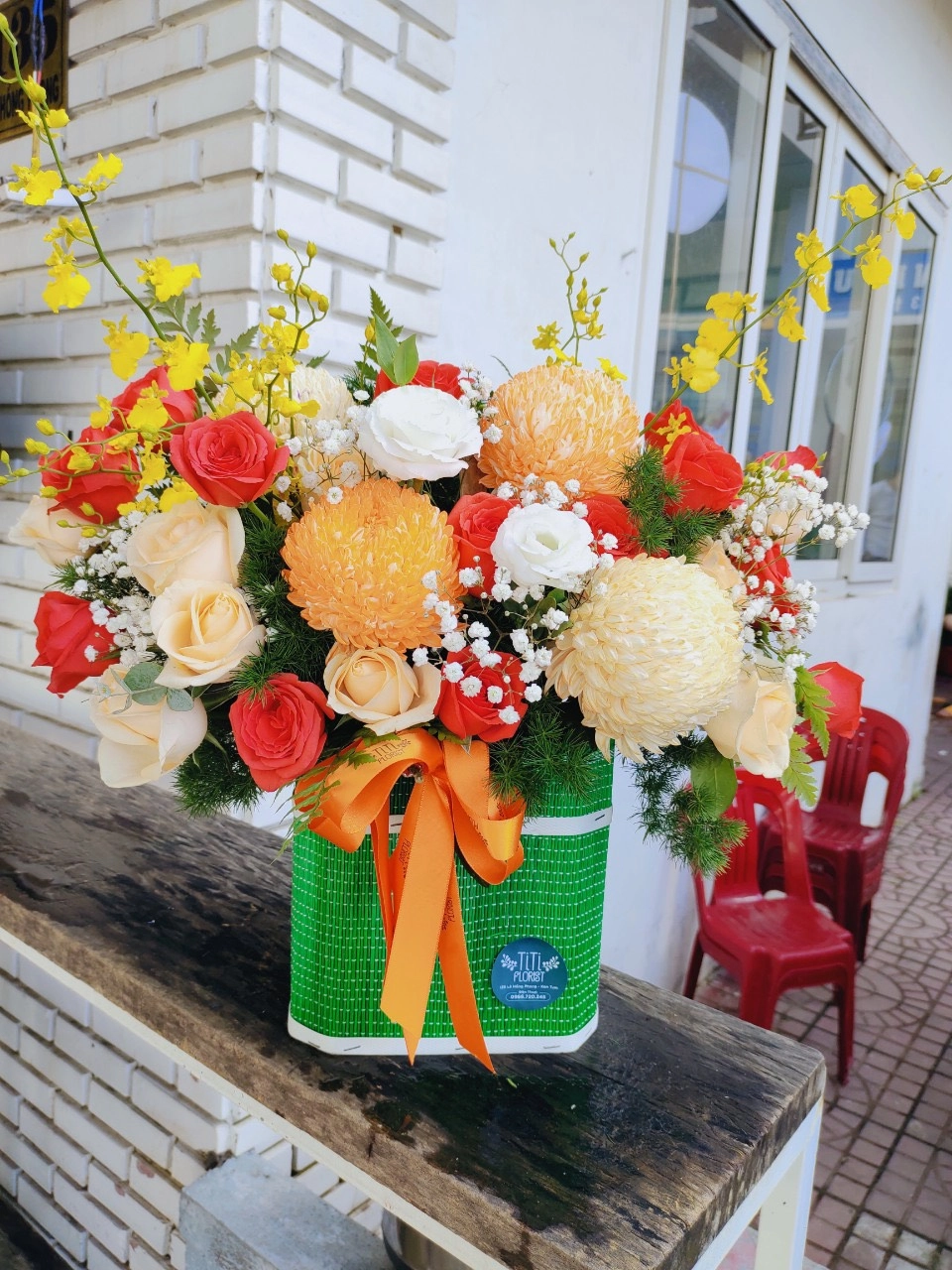 Chậu hoa cúc hồng