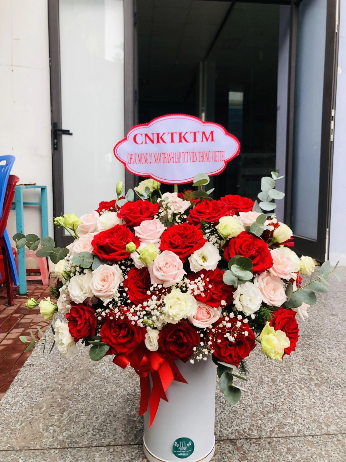 Lẵng hoa chúc mừng sinh nhật