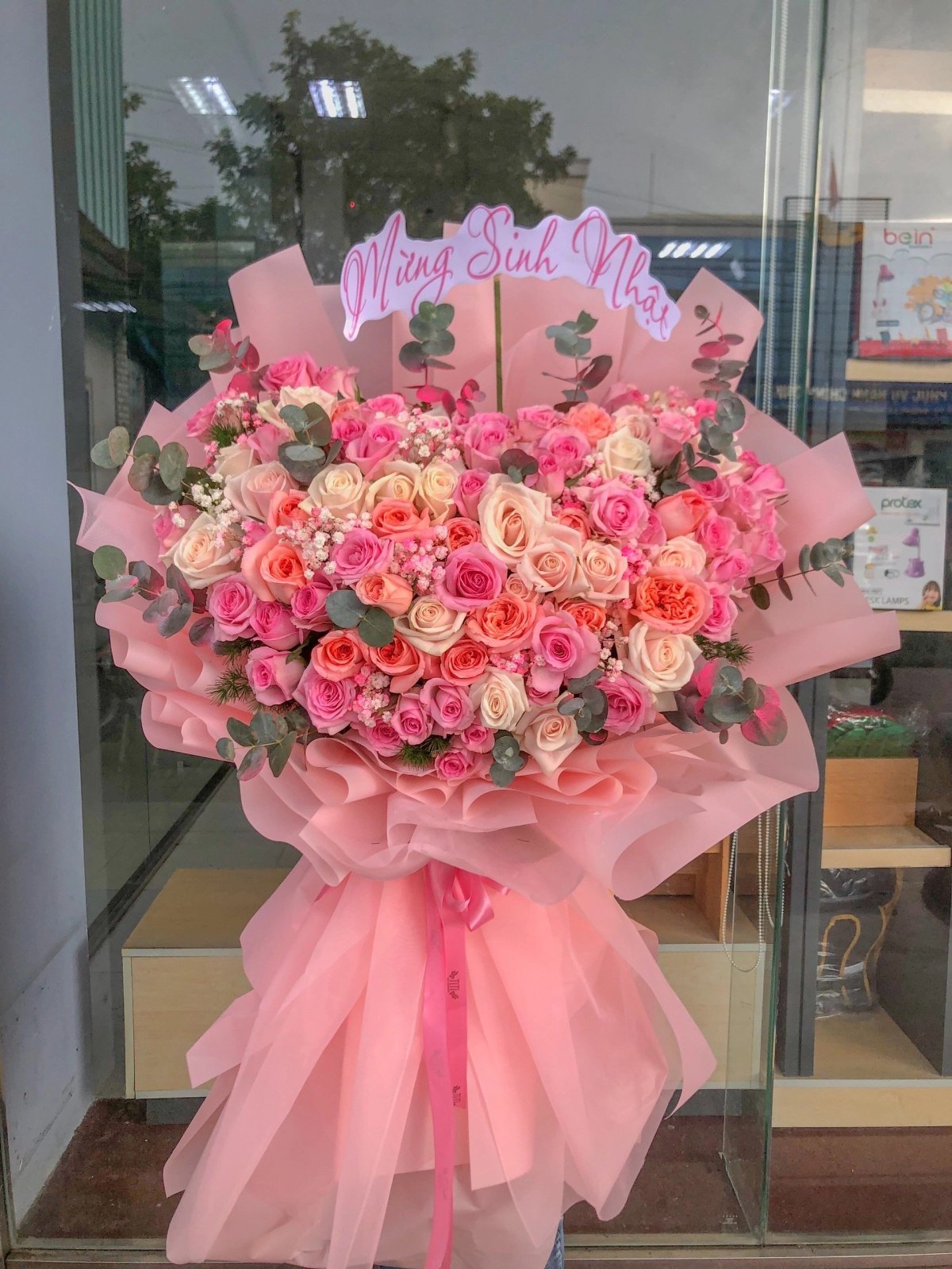 Bó hoa mừng sinh nhật lớn 