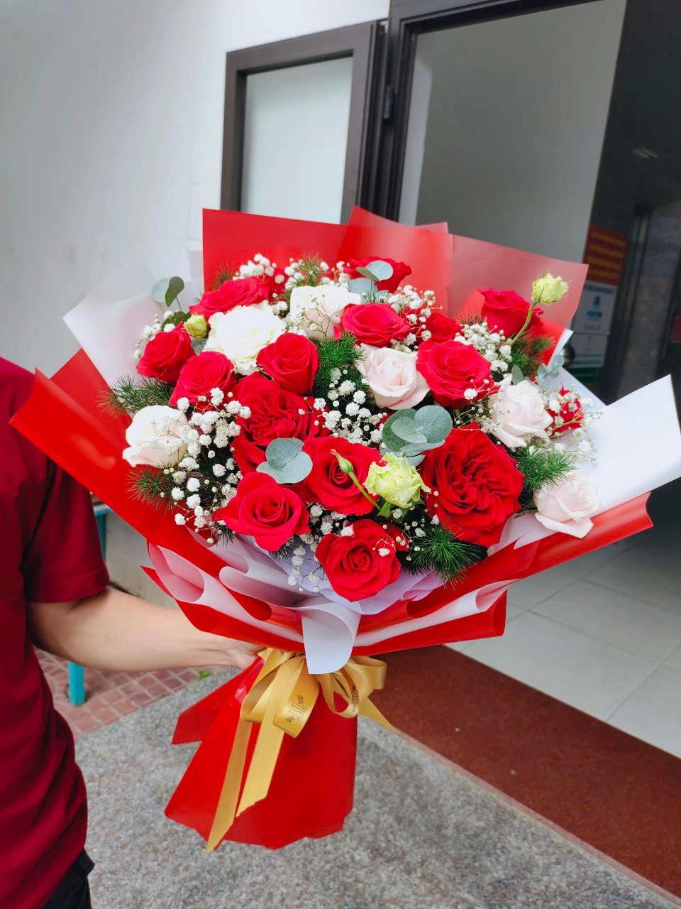 Hồng mừng sinh nhật 