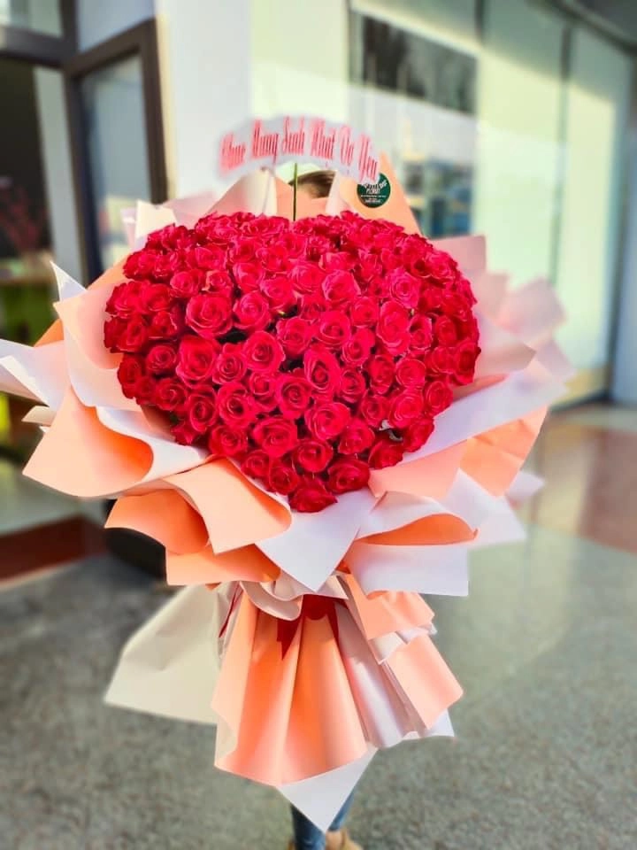 Bó hồng trái tim 