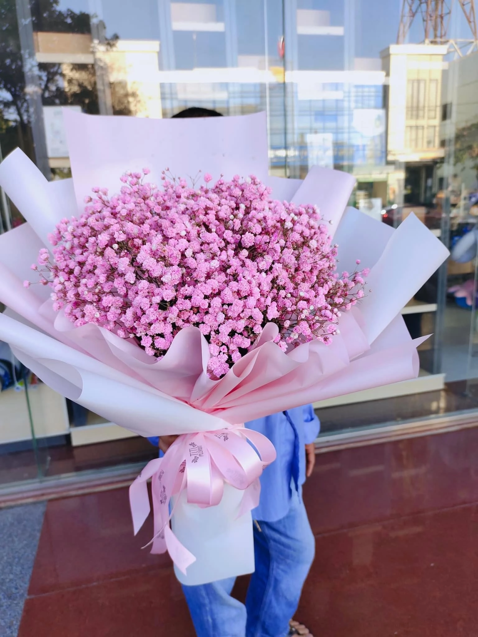 Bó bi hồng tặng vợ 