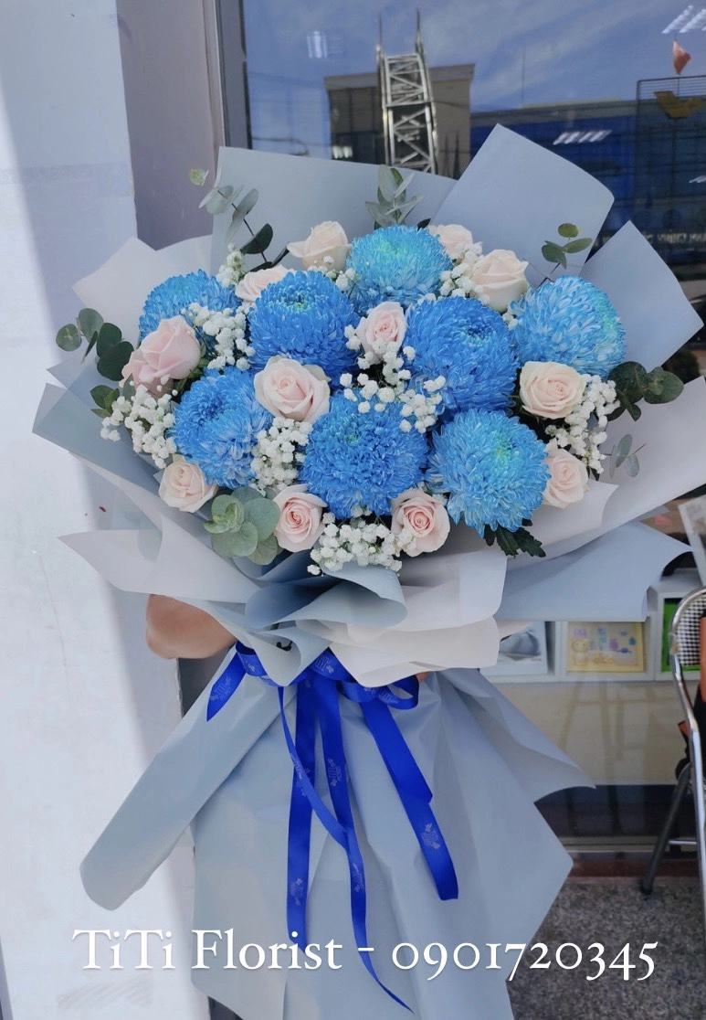 Bó hoa cúc mẫu đơn màu xanh pastel