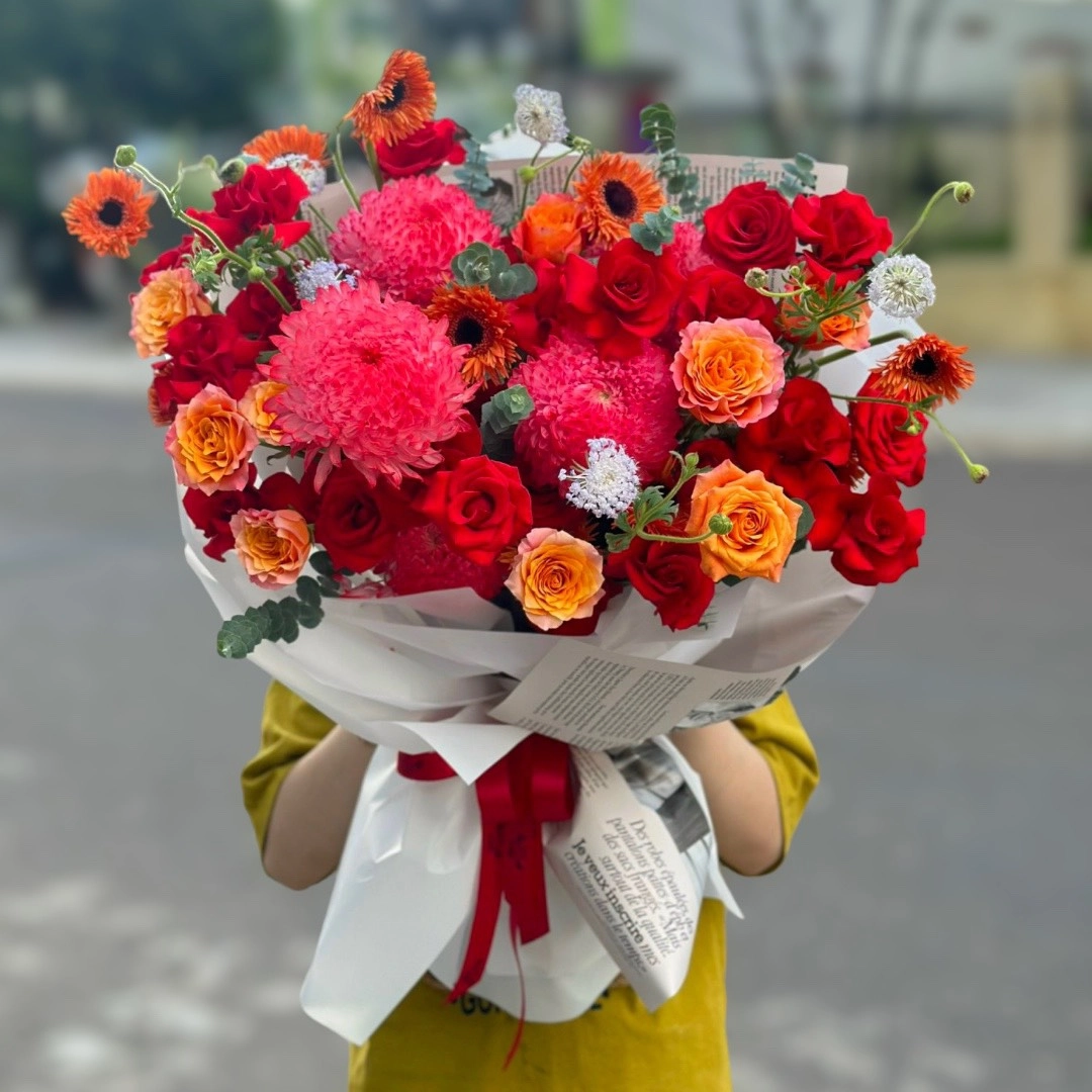 Bó hoa đỏ mẫu đơn 