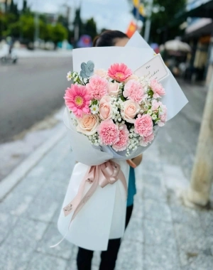 Bó hoa hồng và cẩm chướng 1