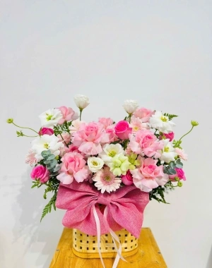 Lẵng hoa hồng dịu dàng