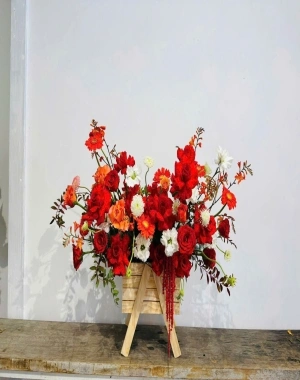 Lẵng hoa tươi thắm 1